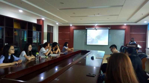 8455新葡萄场网站举办第四期“书香.经管”专业文献读书会